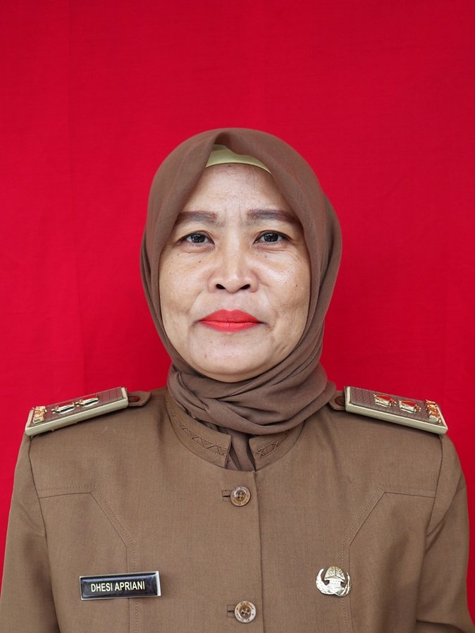 Dhesi Apriani, S.Pd